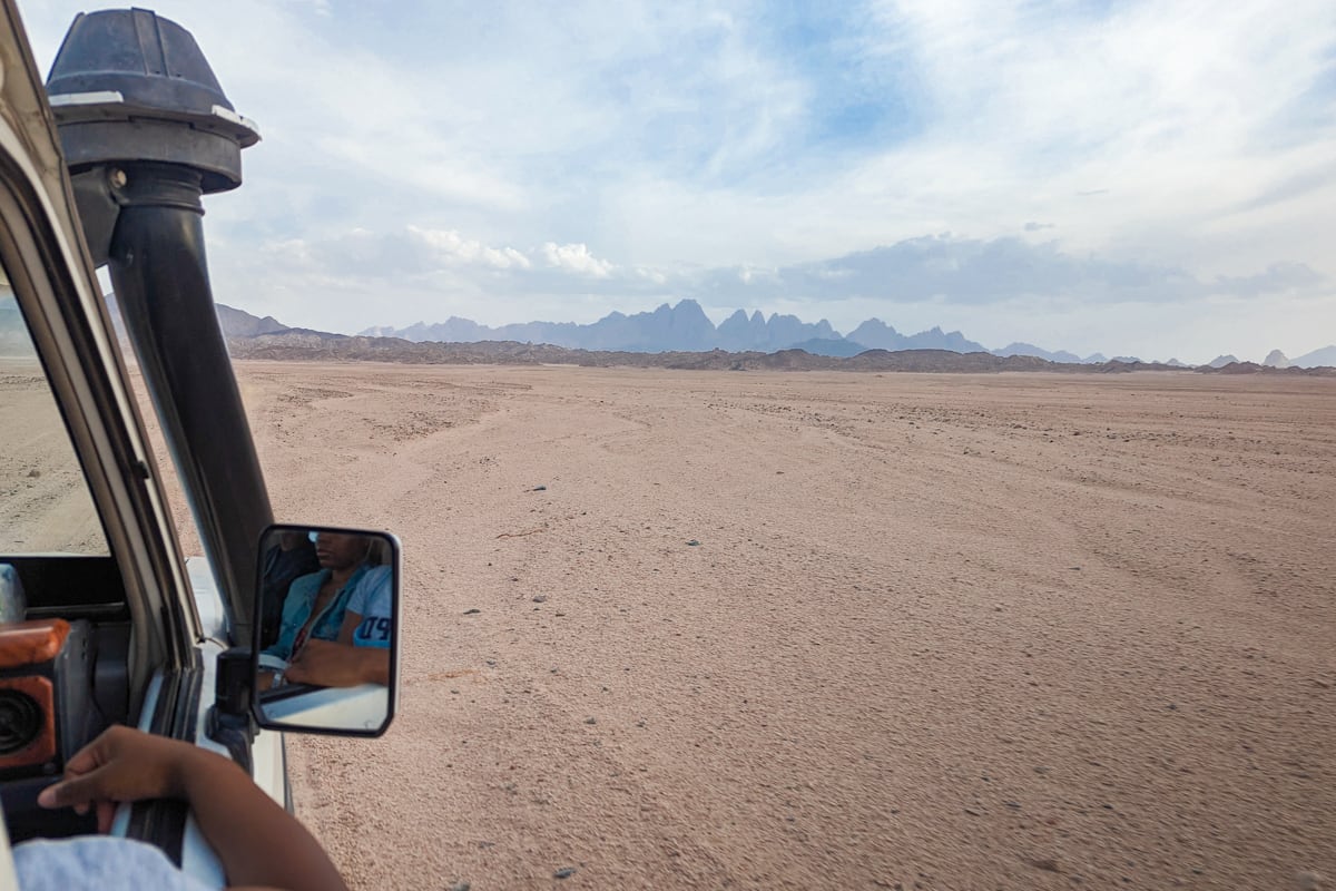 Balade en jeep dans le désert d'Hurghada