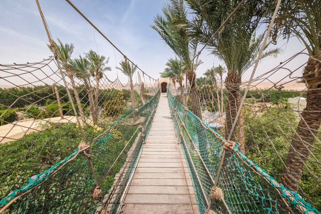 Pont de singe de l'aquarium d'Hurghada