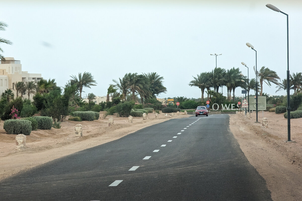 Une avenue dans El Gouna